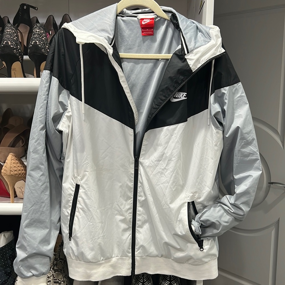Nike windbreaker